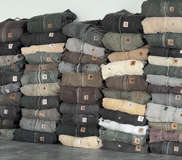 Carhartt clothing pallets